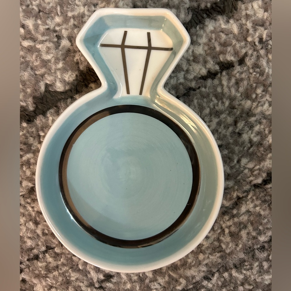 Ring Holder Dish